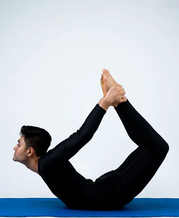 Yoga Poses for Back Strength and to Relieve Pain | ISSA